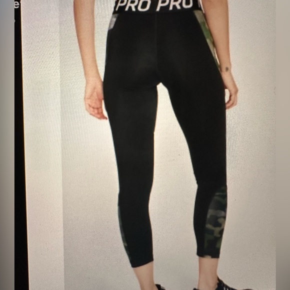 NIKE PRO Legging CAMO COMPRESSION 7/8  SIZE L - Picture 3 of 7